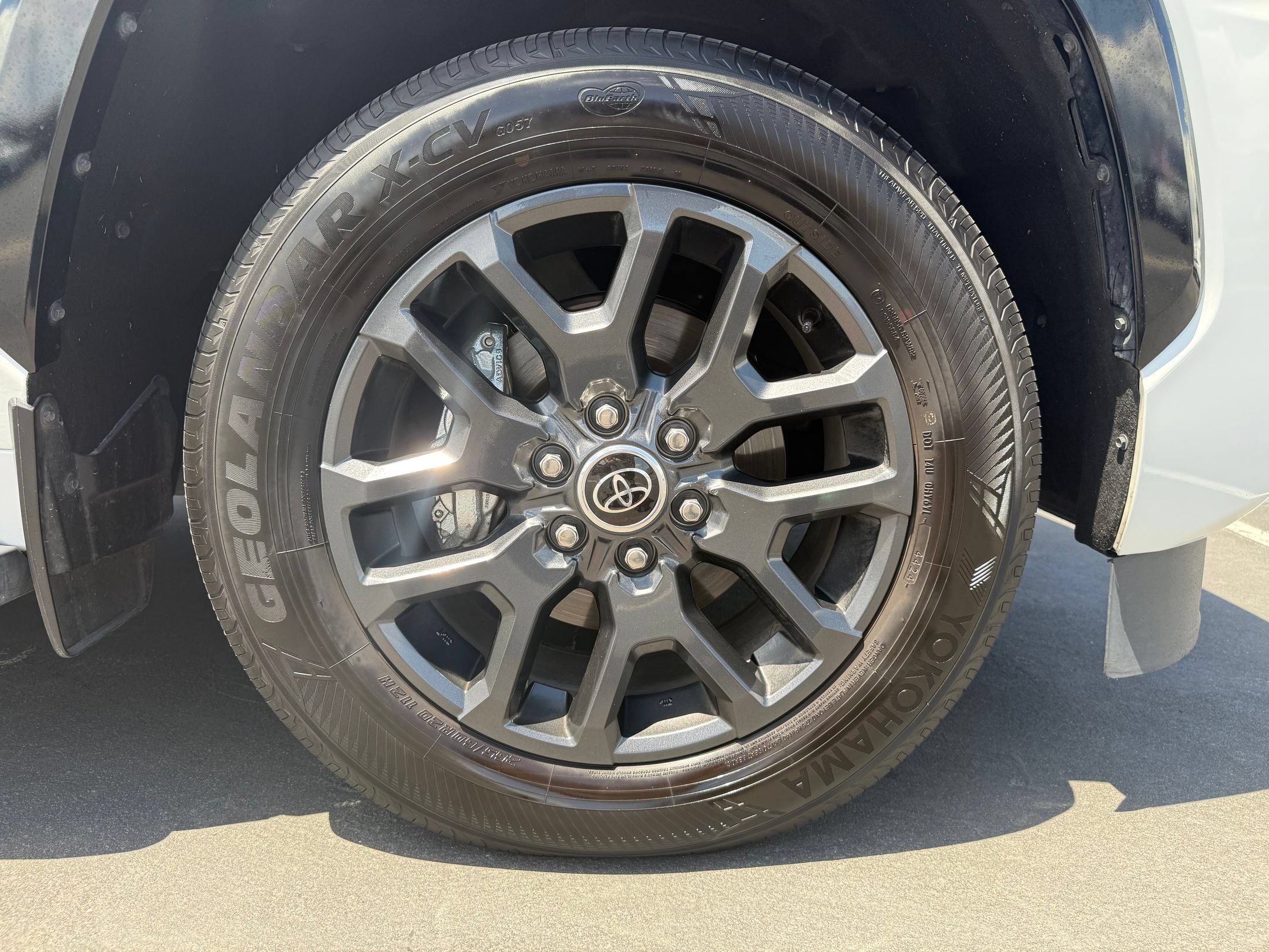 Certified 2023 Toyota Sequoia Platinum AWD/4WD image 32