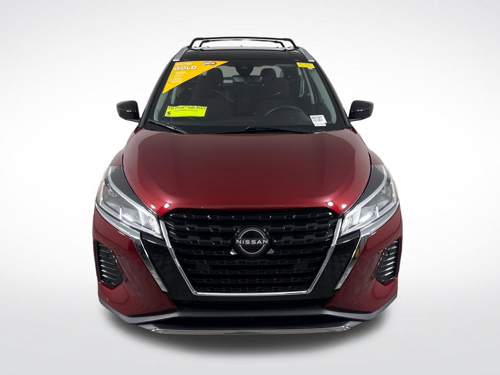 Used 2024 Nissan Kicks SV w/ Interior Electronics Package FWD image 8