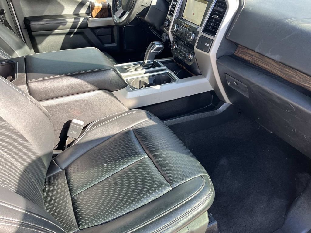 Used 2018 Ford F150 Lariat image 22