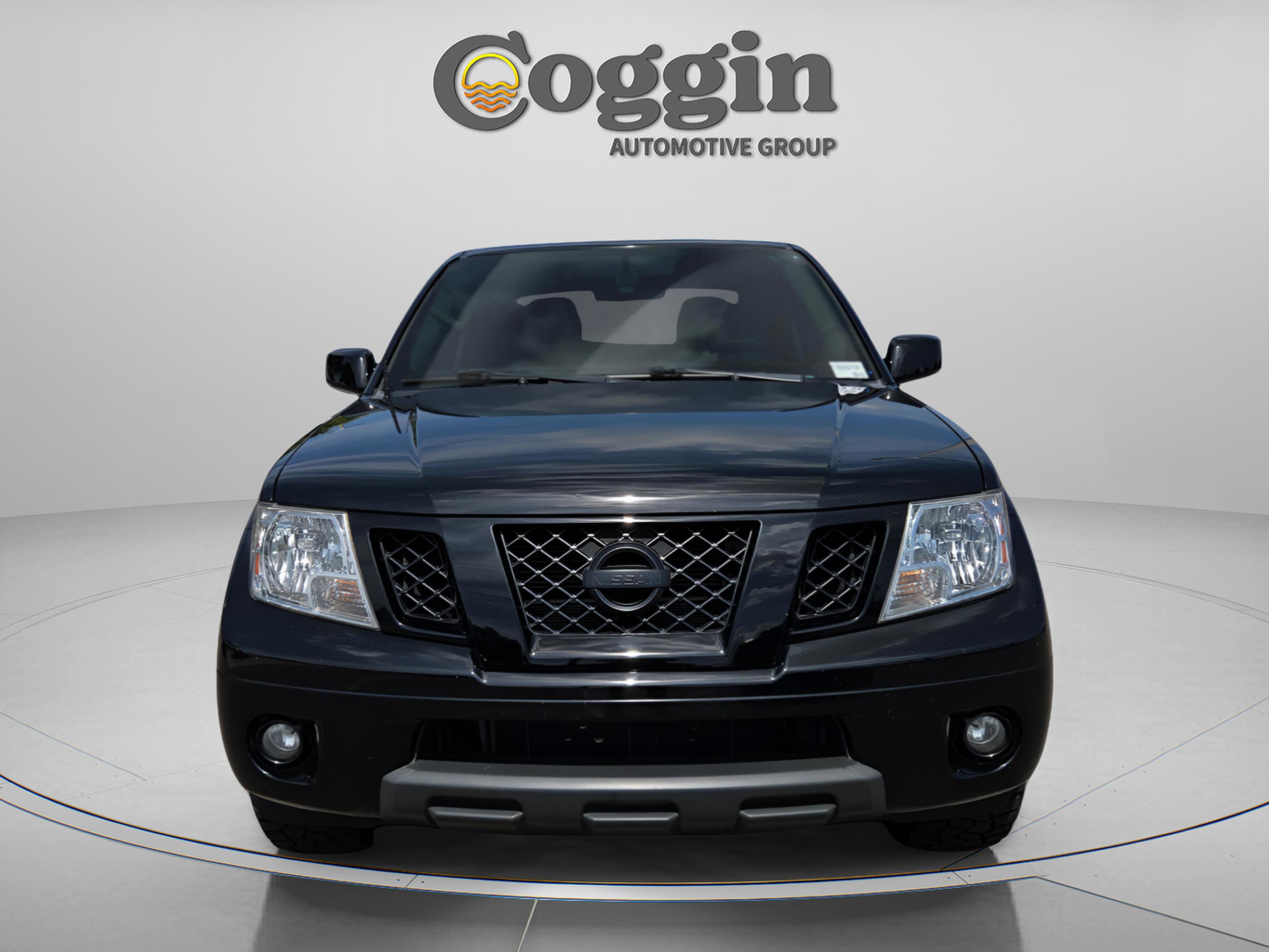 Used 2020 Nissan Frontier SV w/ Midnight Edition Floor Mats RWD image 9