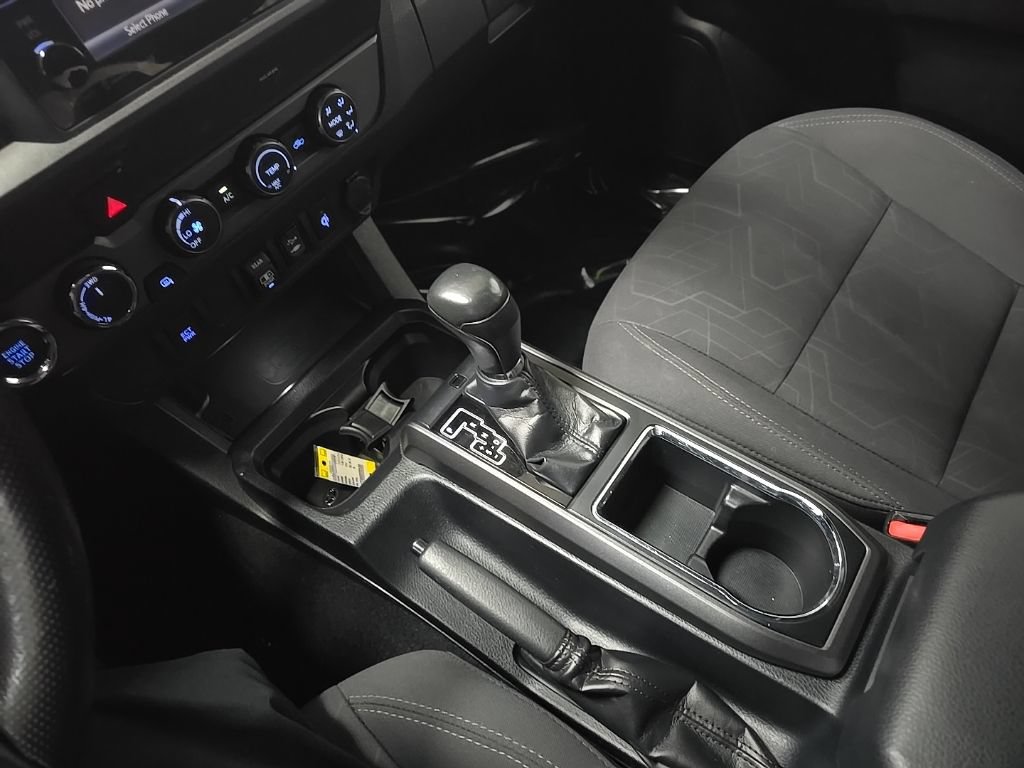 Used 2019 Toyota Tacoma TRD Off-Road AWD/4WD image 26