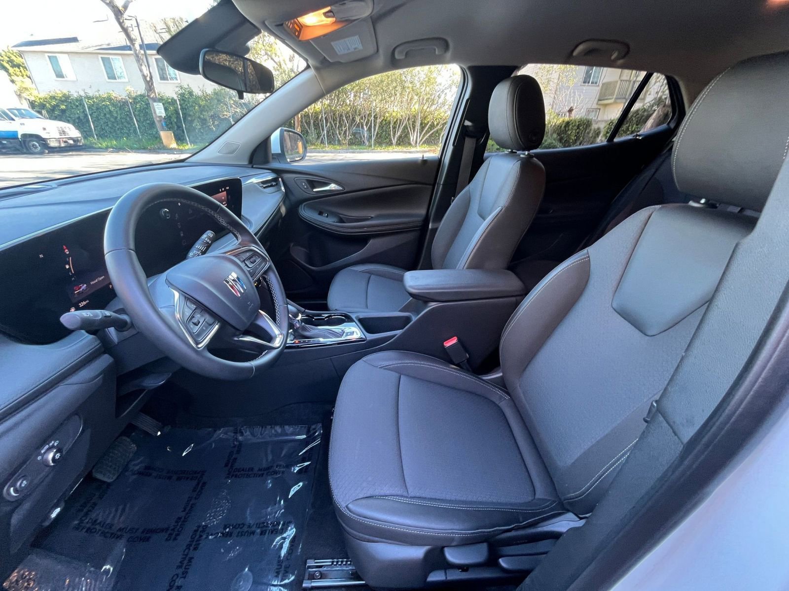 Used 2025 Buick Encore GX Preferred image 24