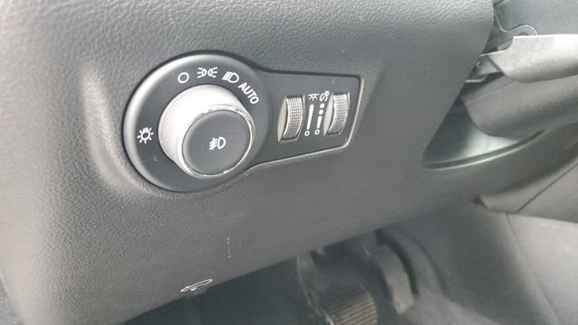 Certified 2024 Jeep Compass Latitude image 7