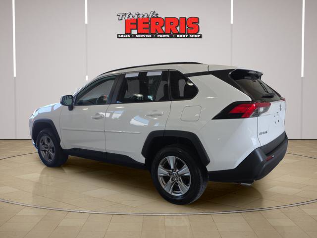 Used 2023 Toyota RAV4 XLE w/ Convenience Package AWD/4WD image 3