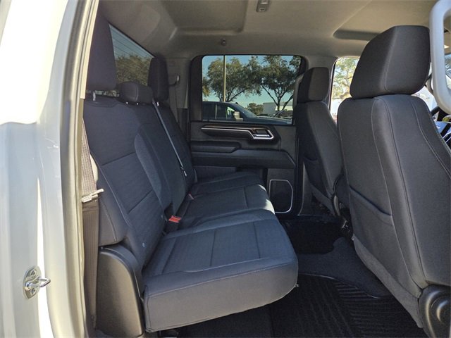 Used 2025 Chevrolet Silverado 2500 LT w/ Convenience Package image 24