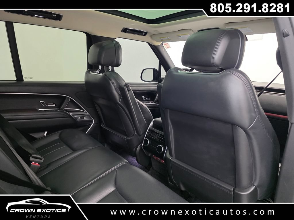 Used 2023 Land Rover Range Rover SE AWD/4WD image 16