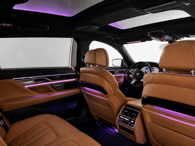 Used 2022 BMW 750i xDrive w/ Executive Package AWD/4WD image 61