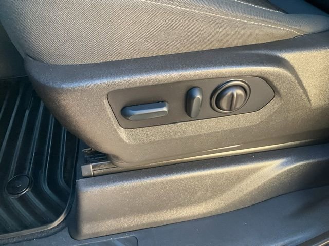 Used 2022 Chevrolet Silverado 1500 Custom w/ LPO, Dark Essentials Package image 6