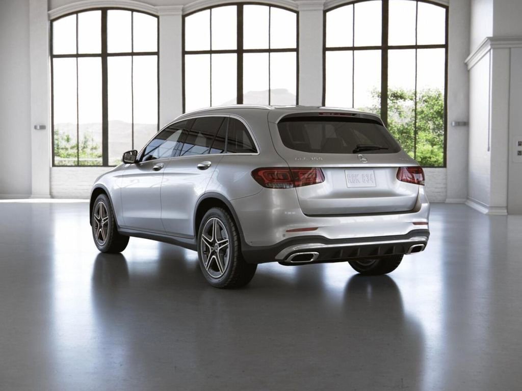 Used 2021 Mercedes-Benz GLC 300 4MATIC image 29