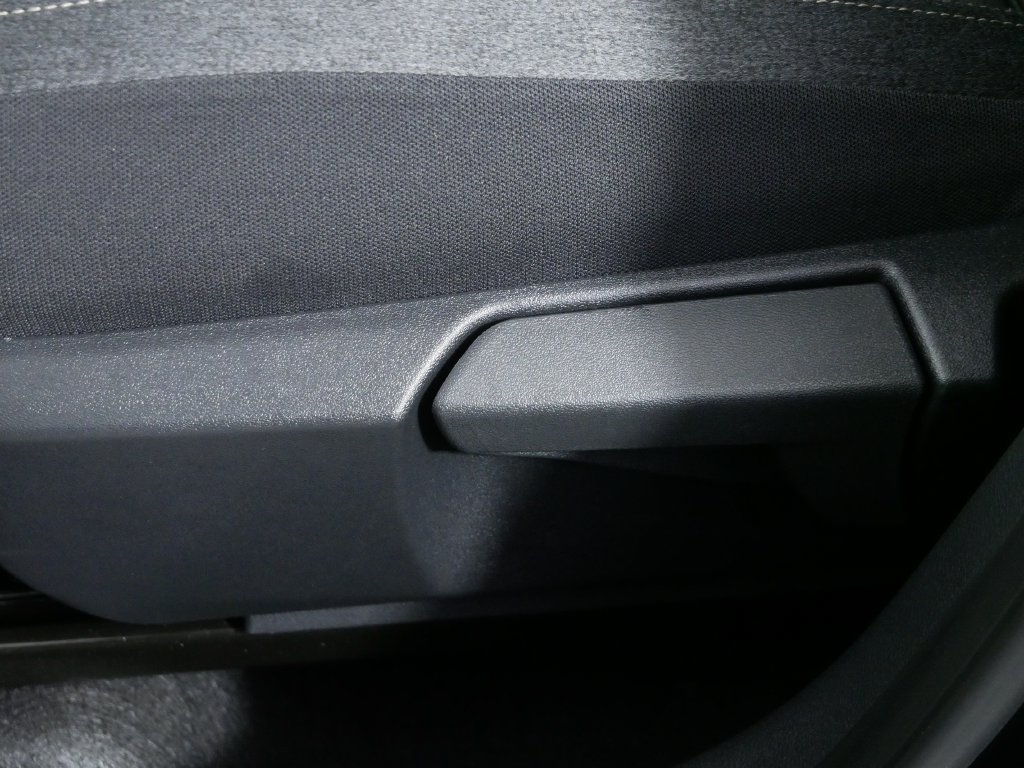 New 2027 Nissan Kicks SV AWD/4WD image 20