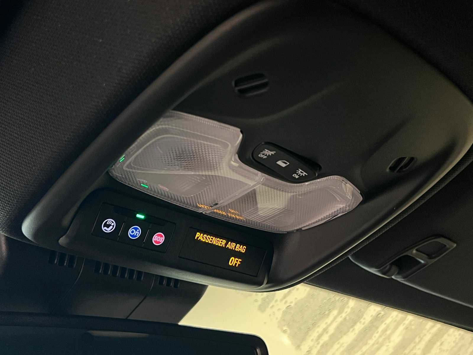 Used 2024 Chevrolet Colorado Z71 w/ Z71 Convenience Package 2 image 28