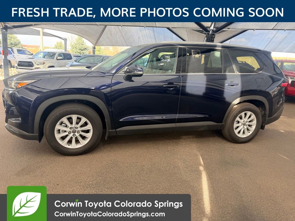Used 2026 Toyota Grand Highlander XLE AWD/4WD image 5