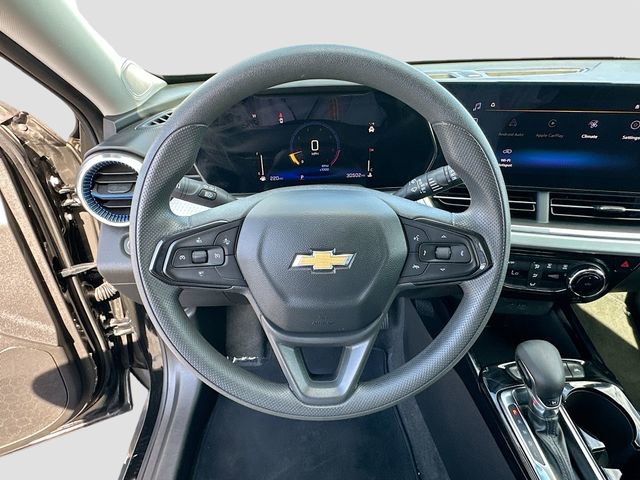 Used 2024 Chevrolet Trax LT image 11