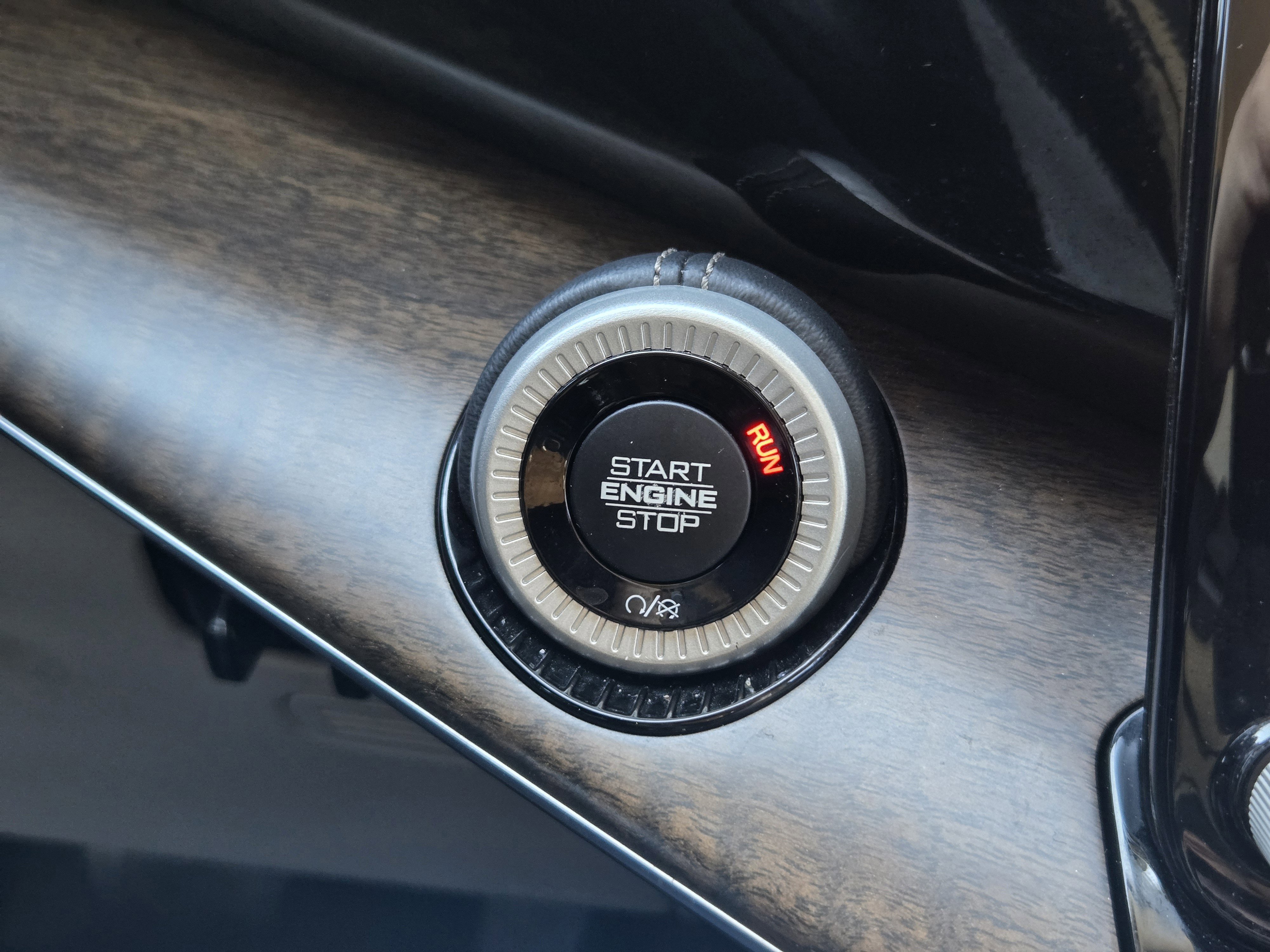 Used 2022 Jeep Grand Wagoneer Series II w/ Premium Group II AWD/4WD image 43