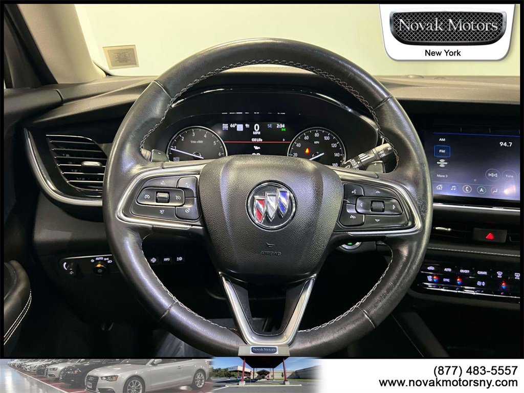 Used 2022 Buick Envision Avenir w/ Technology Package II image 15