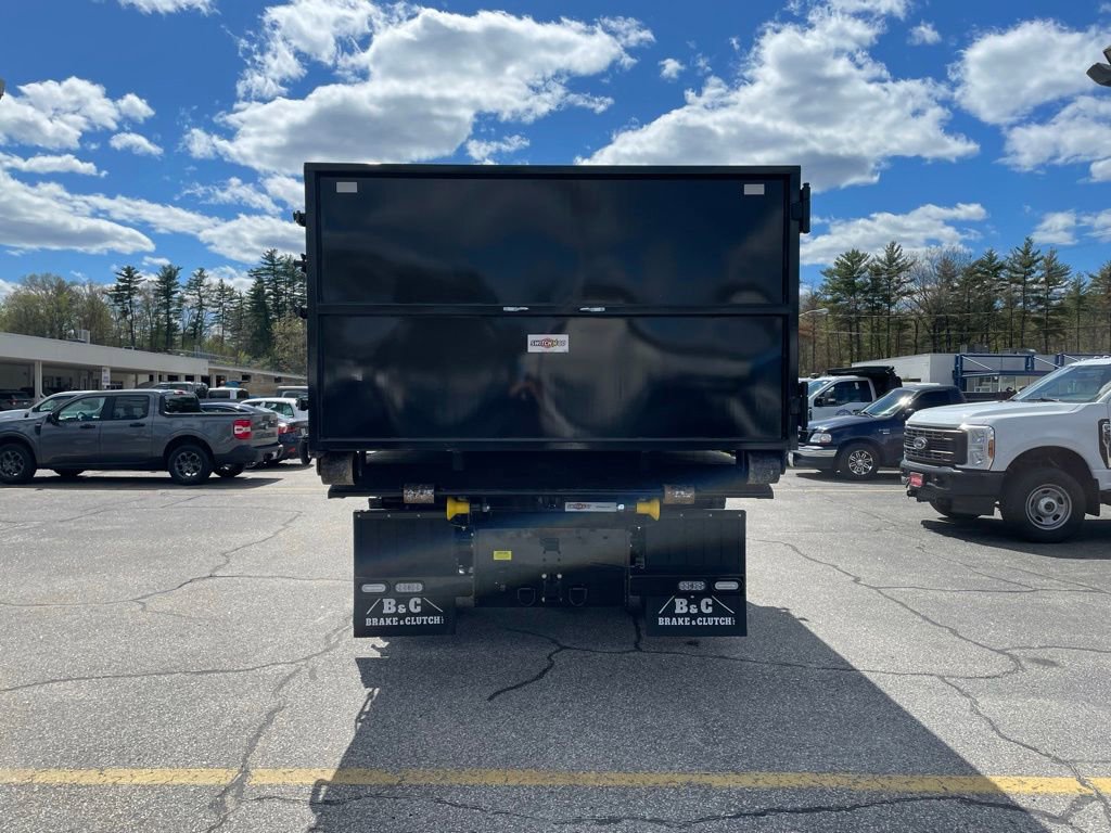 New 2026 Ford F550 4x4 Regular Cab Super Duty image 4