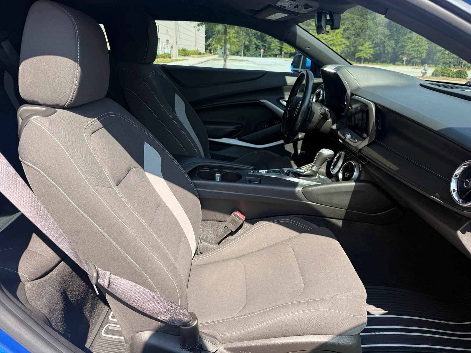 Used 2017 Chevrolet Camaro LT w/ Technology Package RWD image 34