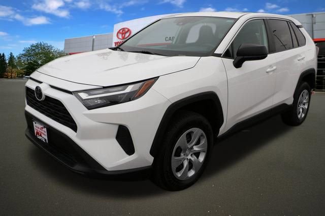 Used 2023 Toyota RAV4 LE image 21