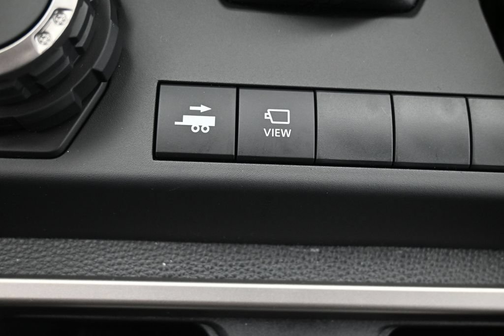 Used 2026 Toyota 4Runner Platinum AWD/4WD image 28