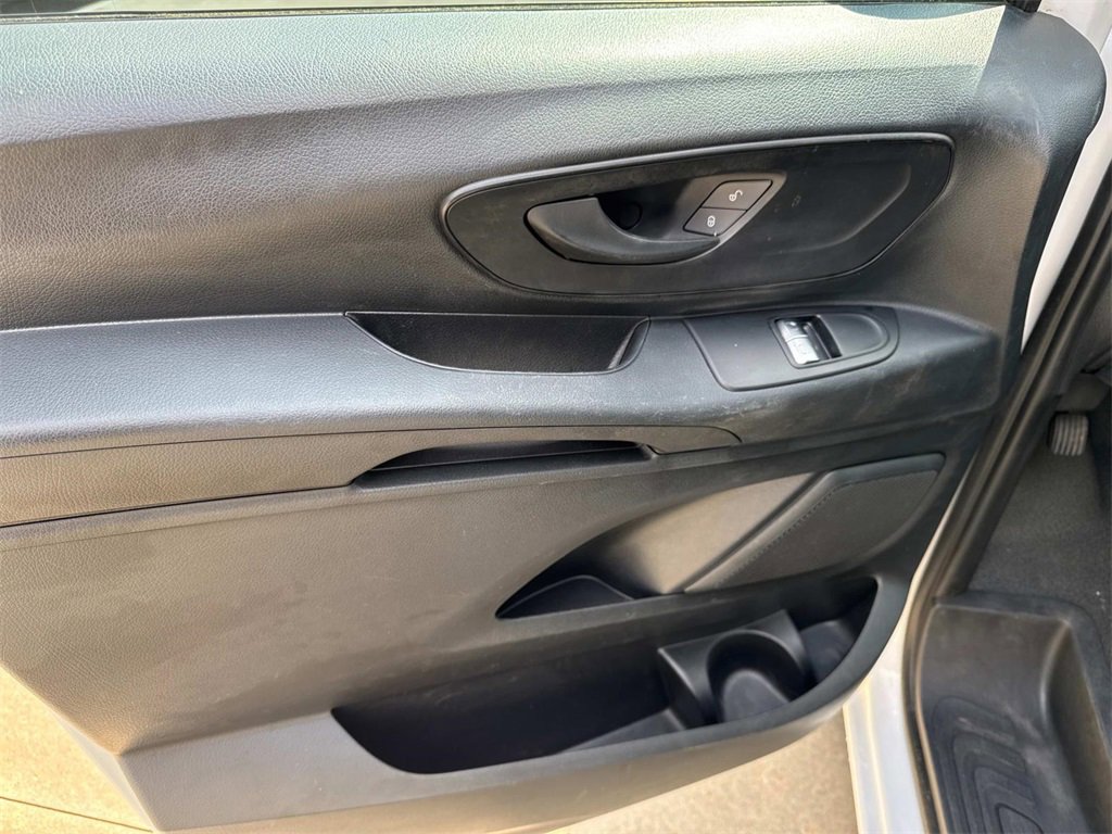 Used 2020 Mercedes-Benz Metris image 10
