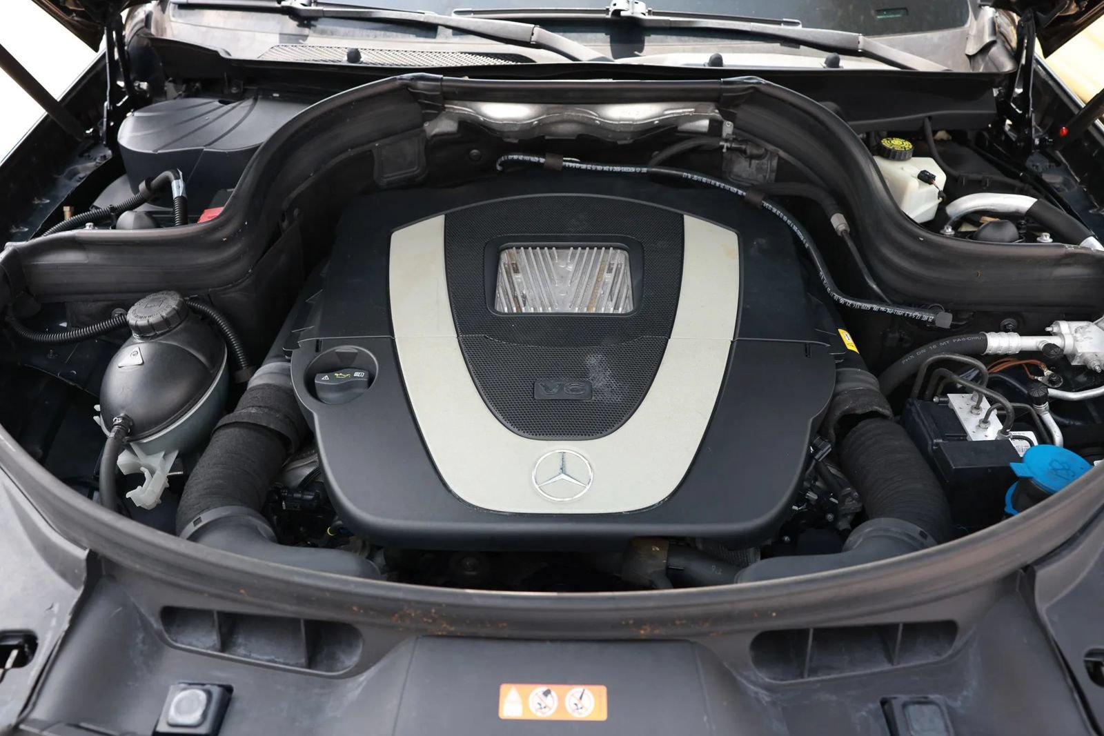 Used 2011 Mercedes-Benz GLK 350 2WD image 49