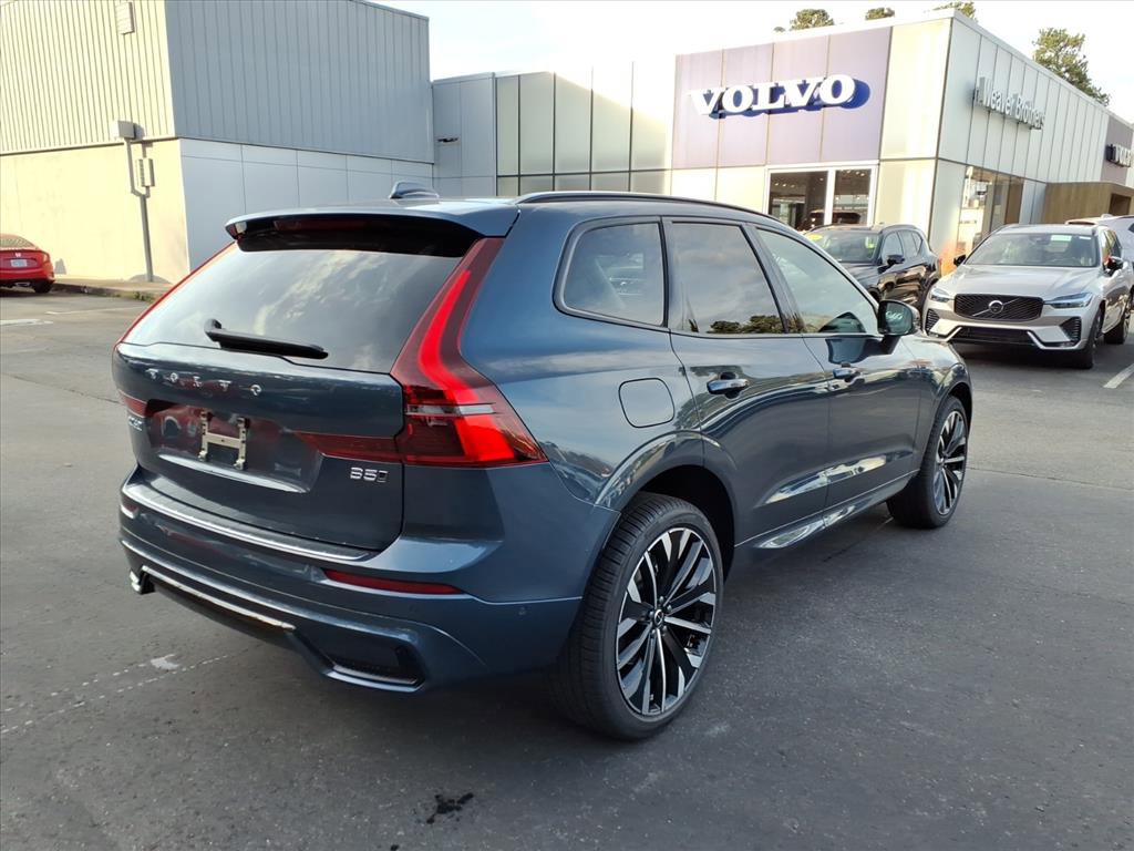 New 2026 Volvo XC60 B5 Ultra w/ Protection Package Premier image 3