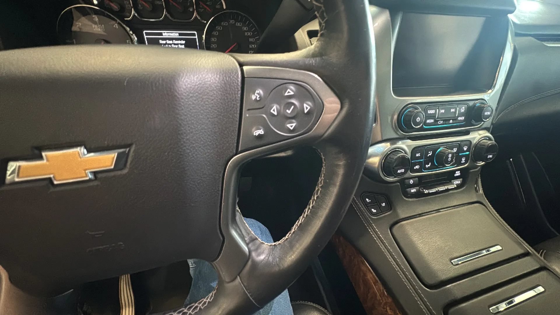 Used 2019 Chevrolet Tahoe Premier AWD/4WD image 65
