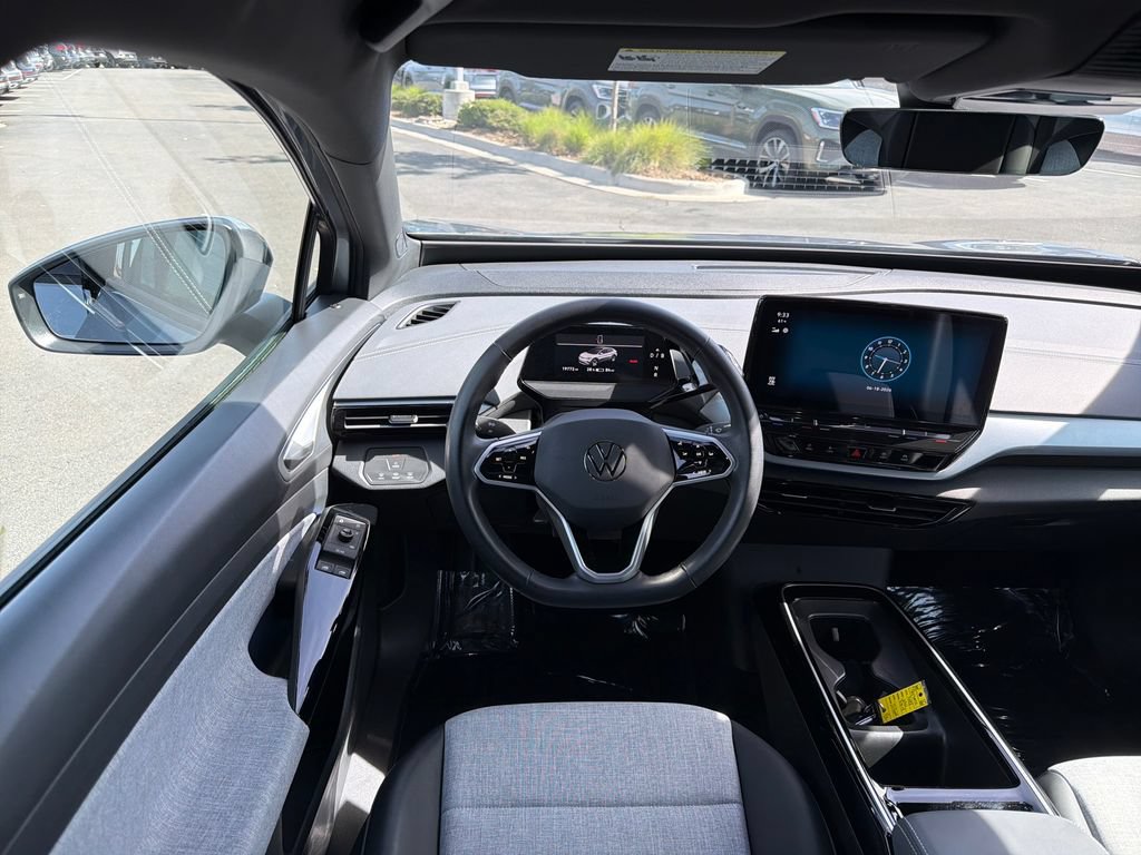 Certified 2023 Volkswagen ID.4 Pro AWD/4WD image 16