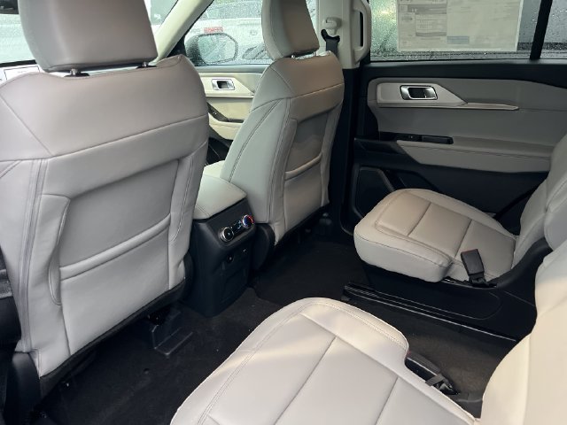 New 2026 Ford Explorer Active w/ Active Comfort Package AWD/4WD image 20