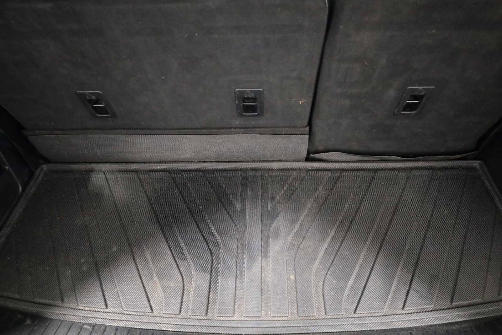 Used 2019 Ford Expedition Limited AWD/4WD image 39