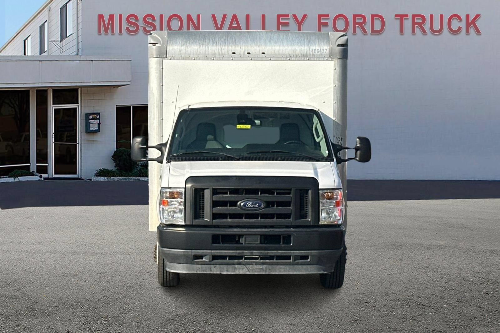 Used 2022 Ford E-350 and Econoline 350 Super Duty RWD image 9