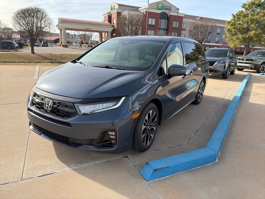 New 2026 Honda Odyssey Elite image 3