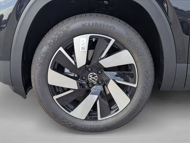 New 2026 Volkswagen Atlas Cross Sport SE AWD/4WD image 9