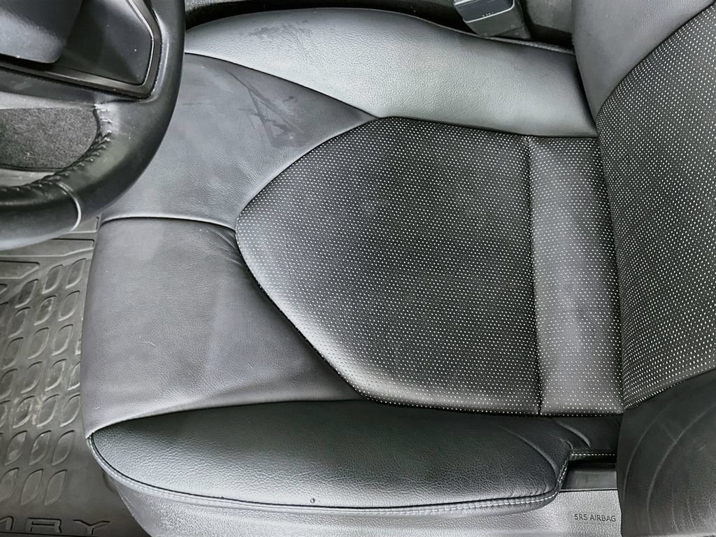 Used 2022 Toyota Camry XSE FWD image 20