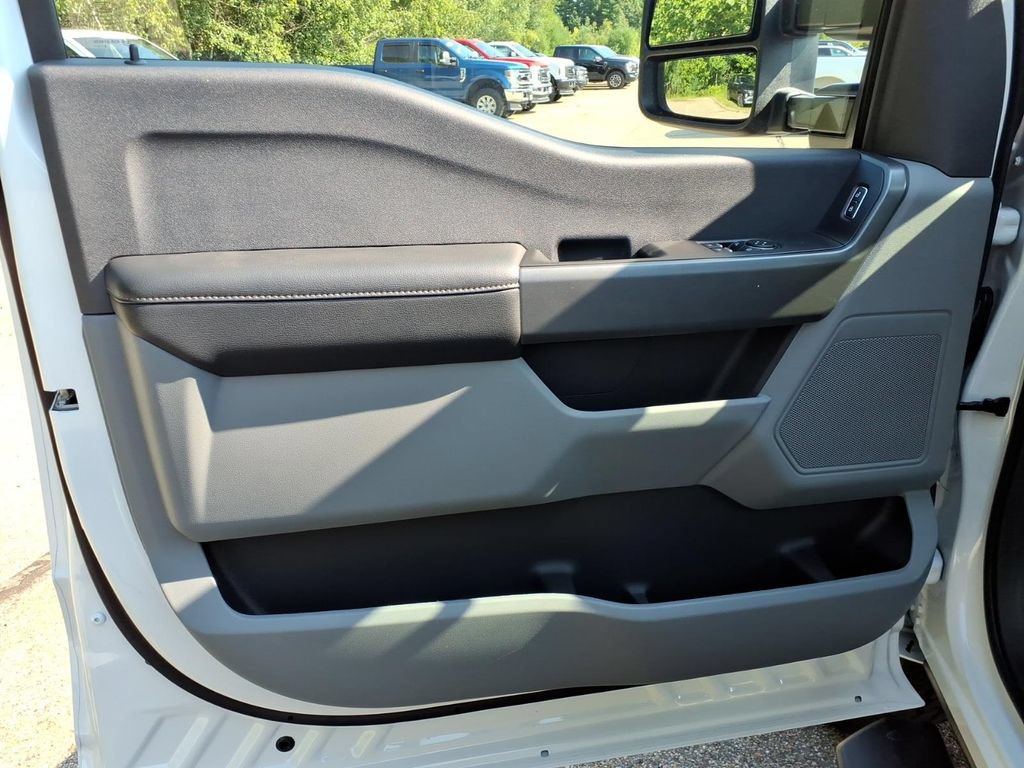 New 2026 Ford F250 XL w/ STX Appearance Package AWD/4WD image 15