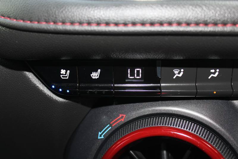 Used 2023 Chevrolet Blazer RS w/ Driver Confidence II Package FWD image 39