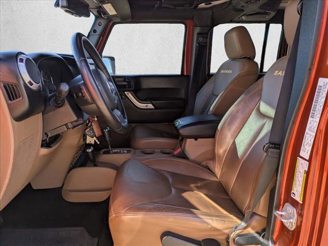 Used 2014 Jeep Wrangler Unlimited Sahara w/ Max Tow Package image 15