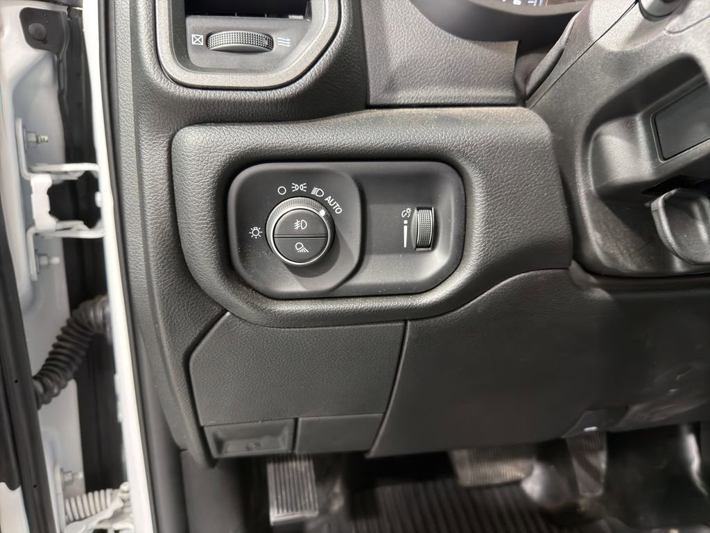 Used 2025 RAM 3500 Tradesman image 21