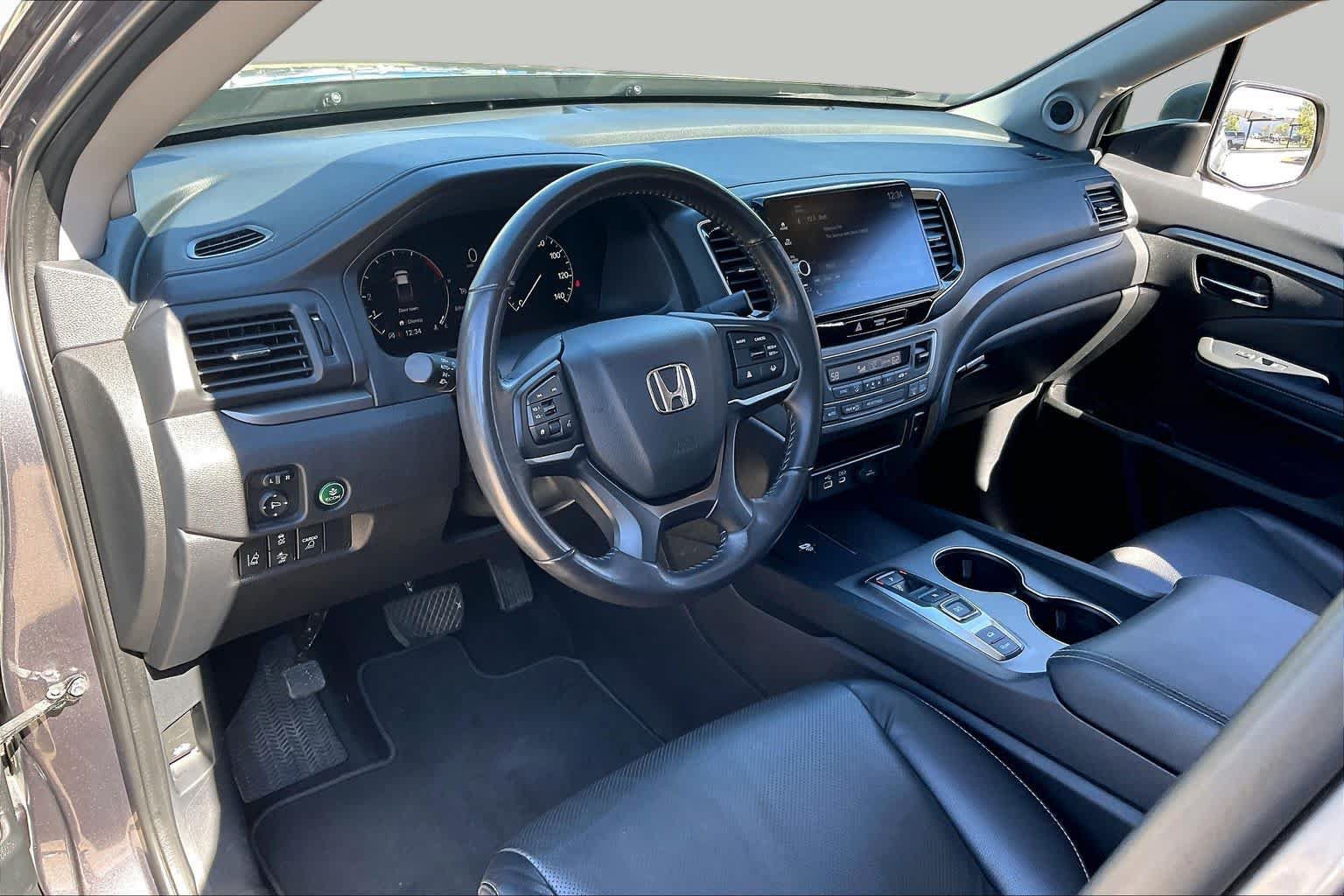Used 2025 Honda Ridgeline RTL image 17