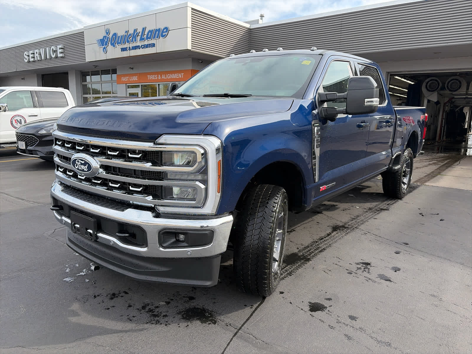 New 2027 Ford F350 Lariat w/ Lariat Ultimate Package AWD/4WD image 3