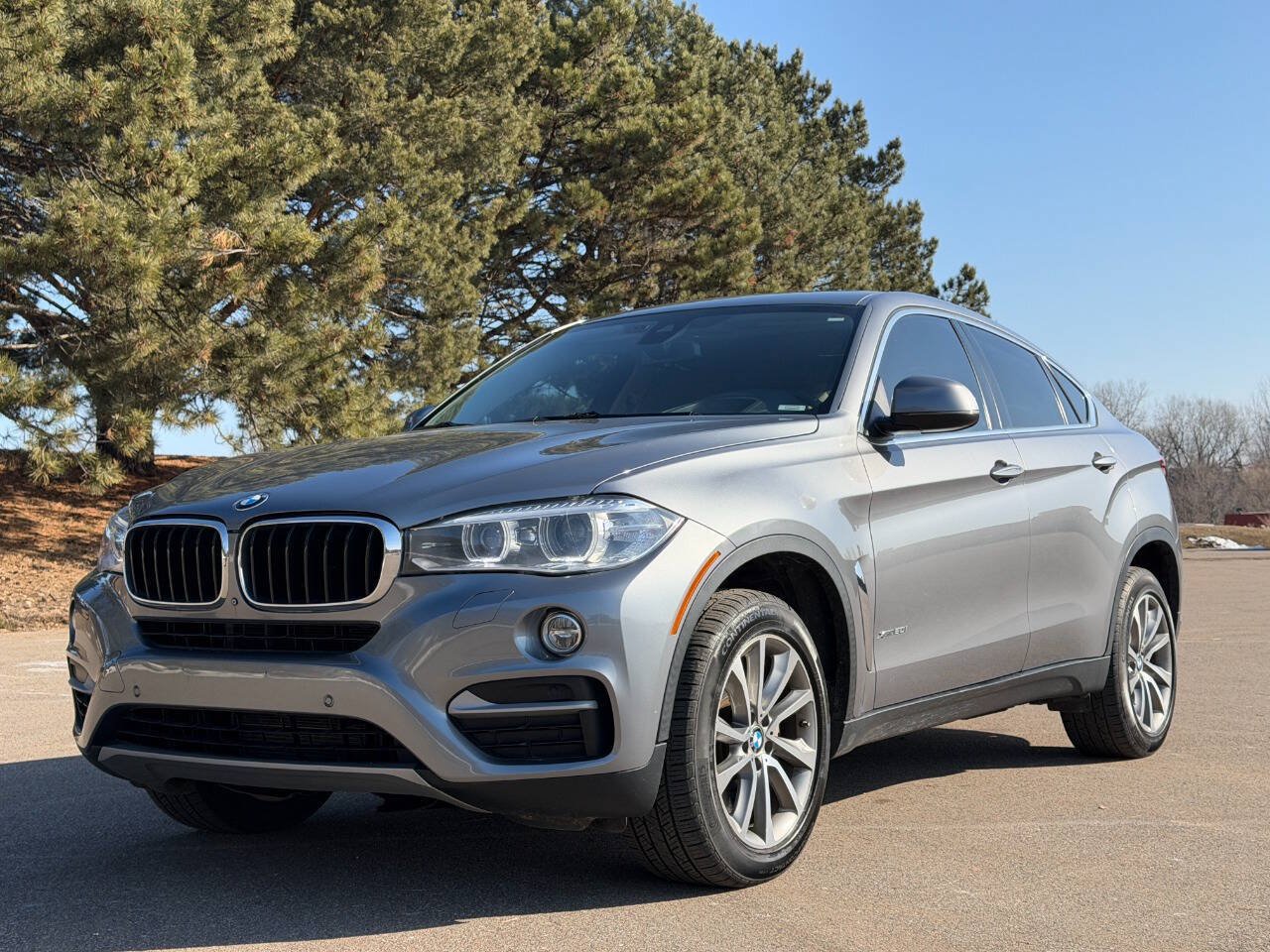 Used 2015 BMW X6 xDrive50i AWD/4WD image 1