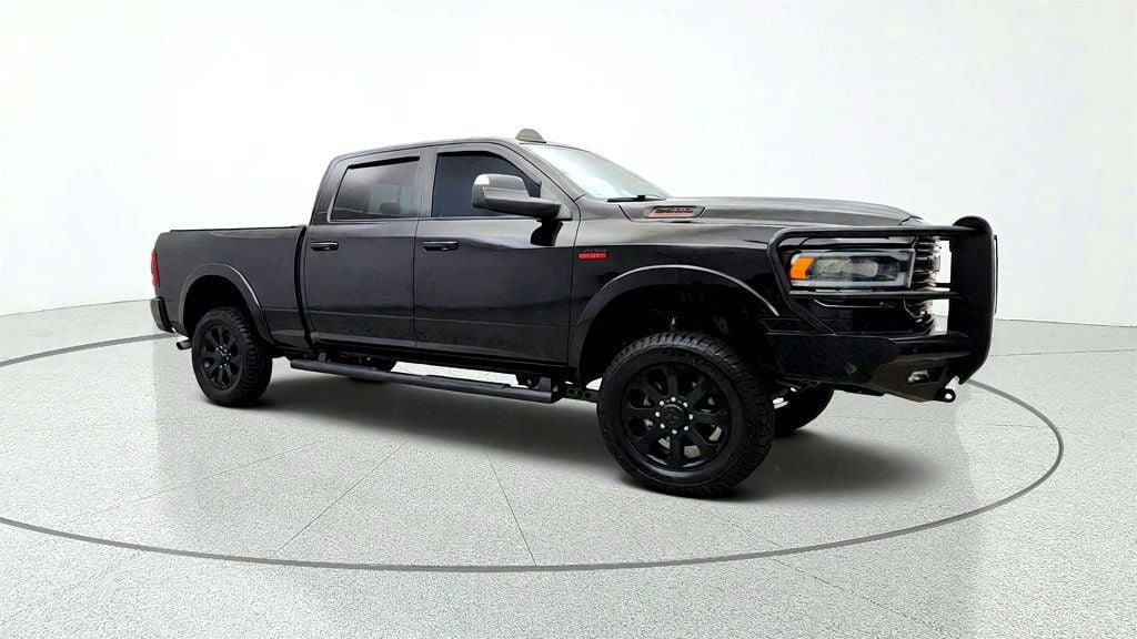 Used 2022 RAM 2500 Laramie w/ Night Edition AWD/4WD image 3