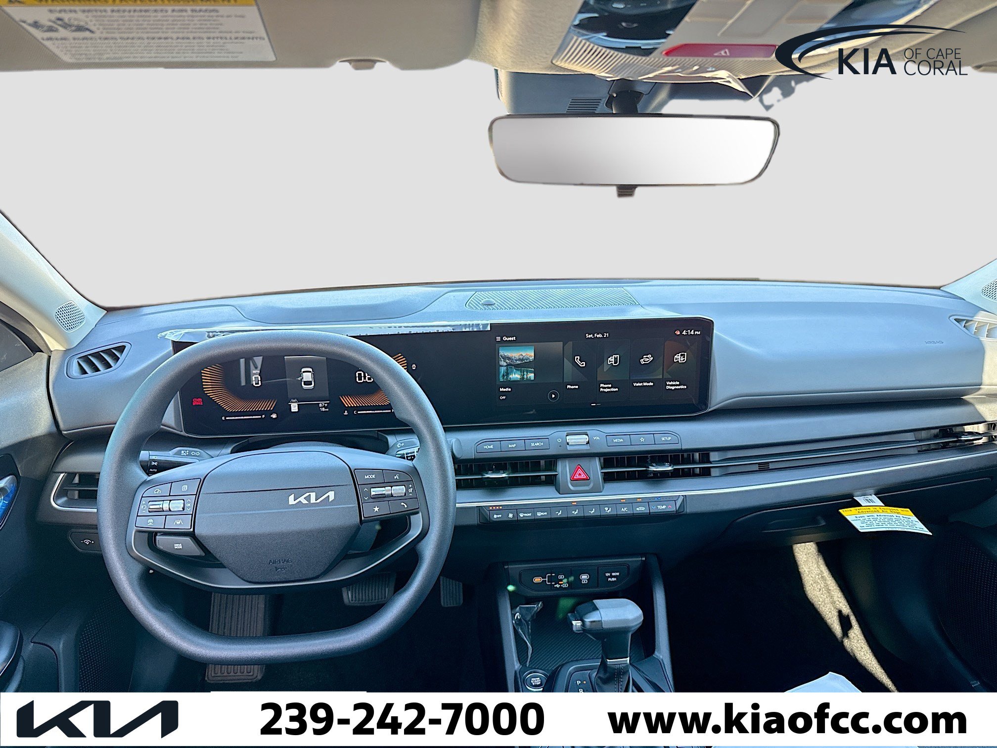 New 2025 Kia K4 LXS image 15