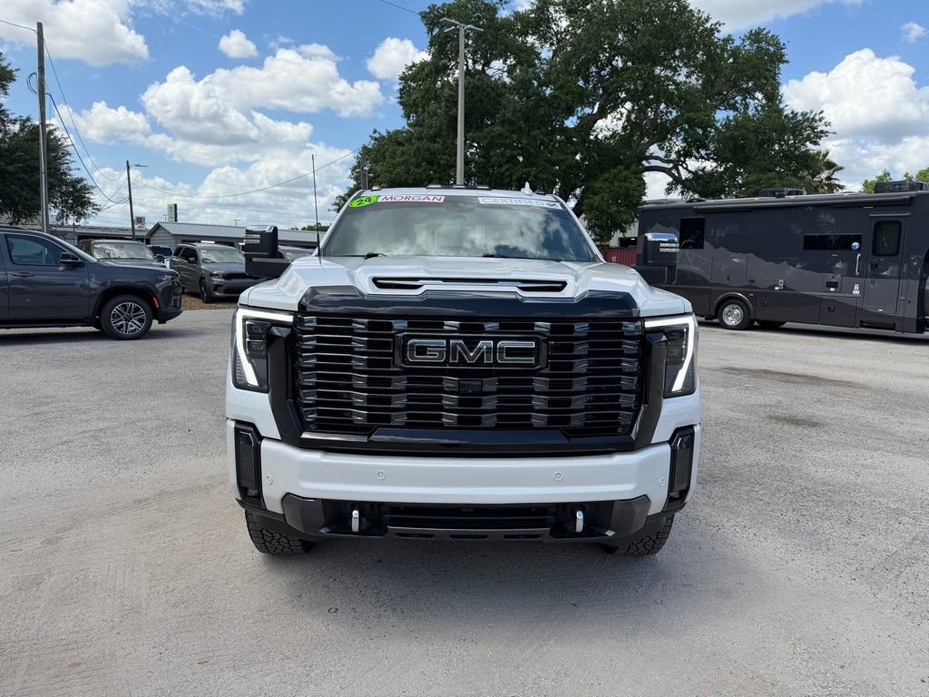 Used 2024 GMC Sierra 2500 Denali Ultimate AWD/4WD image 10