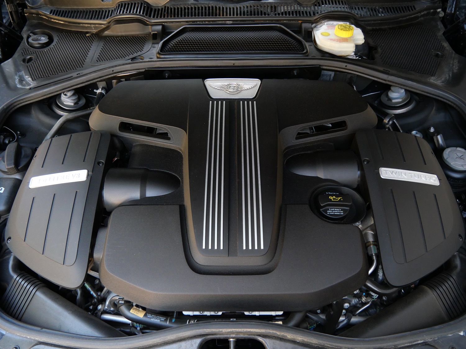 Used 2017 Bentley Continental GT image 22