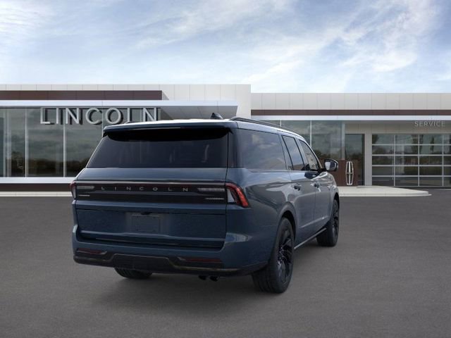 New 2026 Lincoln Navigator L Reserve w/ Jet Appearance Package image 8
