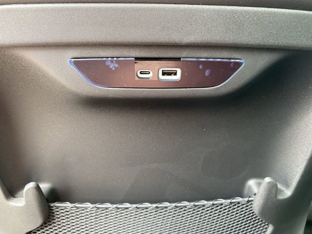 New 2026 Chrysler Pacifica Limited w/ S Appearance Package image 27