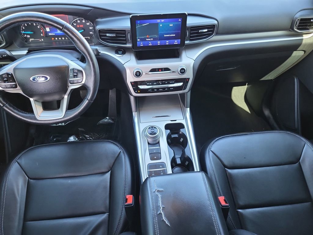 Used 2022 Ford Explorer XLT w/ Equipment Group 202A image 13