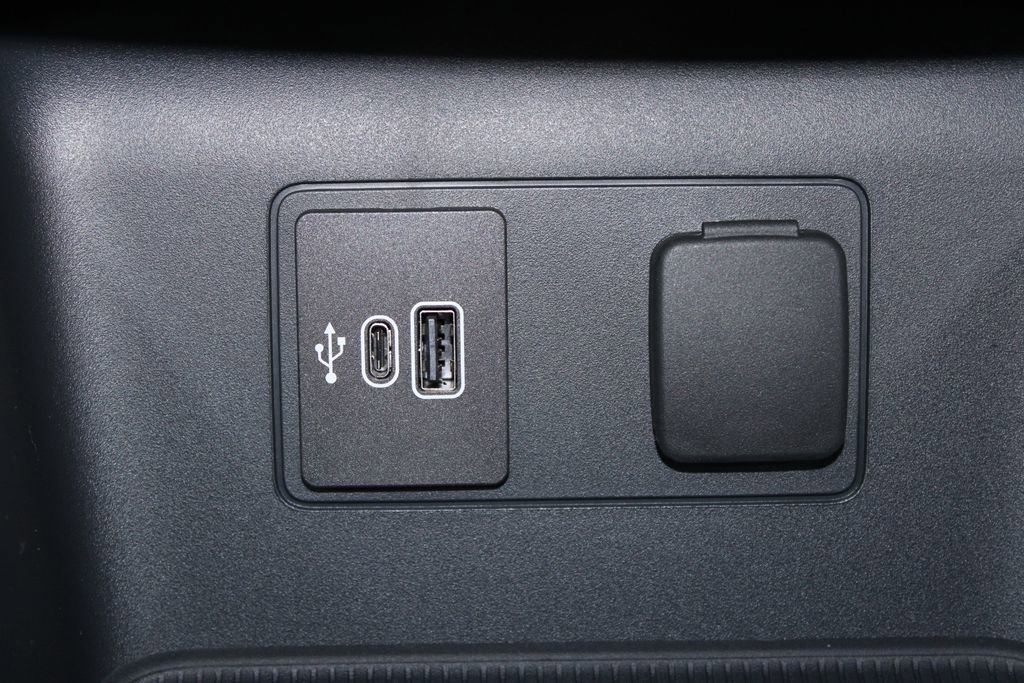 New 2026 Ford Explorer Platinum w/ LUX Leather Package image 53