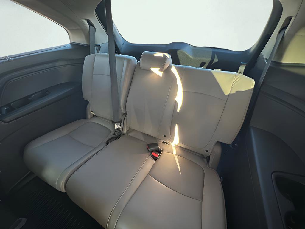 Used 2019 Honda Odyssey Touring image 23